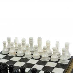 Шахматы каменные на бронзовых ножках мрамор / змеевик