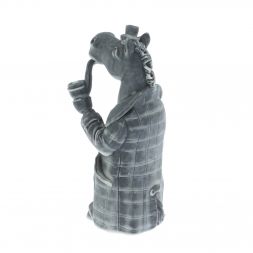 Статуэтка "Конь в пальто с трубкой" из мрамолита