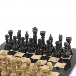 Каменные шахматы "Дебют" доска 30х30 см мрамор ракушечник