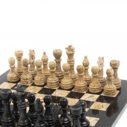 Каменные шахматы "Дебют" доска 30х30 см мрамор ракушечник