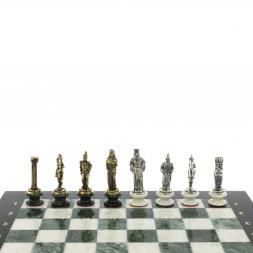 Шахматы "Александр Македонский" фигуры на подставках доска 40х40 см