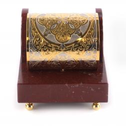 Подставка для телефона "Герб России" камень яшма в подарочной коробке Златоуст