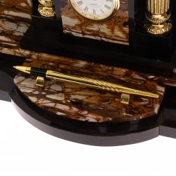 Настольный набор руководителя "Парящий орел" камень яшма