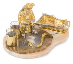 Подарочная икорница со стопками "Рыбак с санями" камень агат Златоуст