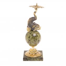 Подсвечник "Рыбка на шаре" змеевик бронза