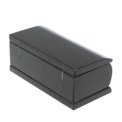 Шкатулка из черного змеевика 15х7,5х6 см