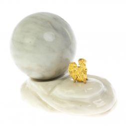 Композиция с шаром "Ангел и сердце" мрамор