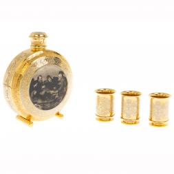 Набор фляжка с тремя стопками "Охотники" Златоуст