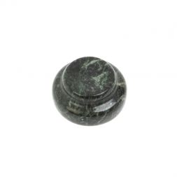 Подставка под шар из шабровского змеевика 3,5х3,5х1,5 см