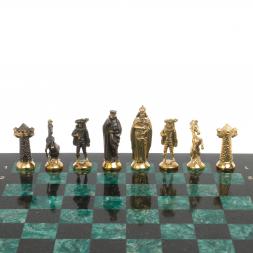 Подарочные шахматы "Средневековье" бронза змеевик 40х40 см