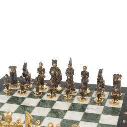 Шахматы подарочные "Камелот" из бронзы и мрамора 40х40 см