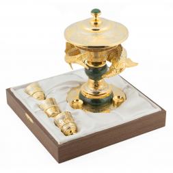 Икорница "Осетр со стопками" из нефрита Златоуст