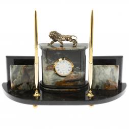 Настольный прибор "Лев" из офиокальцита