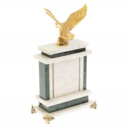 Часы "Орел" из нефрита и белого мрамора