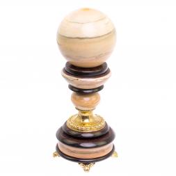 Шар из газганского мрамора "Антистресс" 10 см на подставке