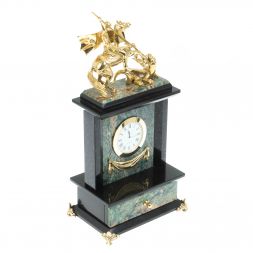 Часы "Георгий Победоносец" c ящиком камень березит