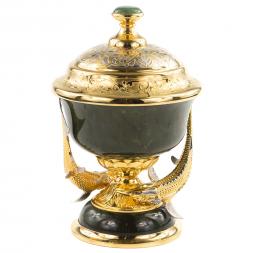 Икорница из нефрита "Две стерлядки" Златоуст