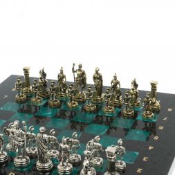 Шахматы подарочные "Римские воины" из змеевика 28х28 см