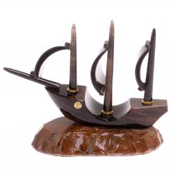 Сувенир "Парусник" из коричневого обсидиана