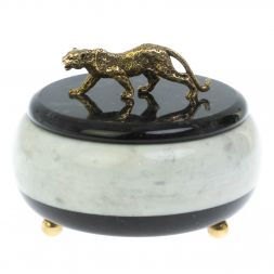 Шкатулка "Гепард" из белого мрамора и змеевика 15х15х12 см