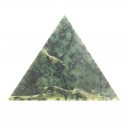 Пирамида из нефрита 7,5х7,5х6,5 см