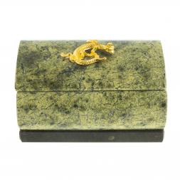 Шкатулка овальная из змеевика "Ящерица" 9х6,5х6 см