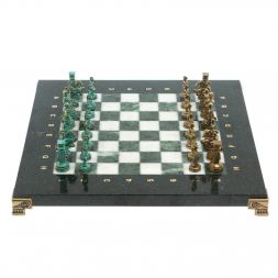 Шахматы "Римские воины" фигуры бронза / патина 28х28 см из мрамора и змеевика